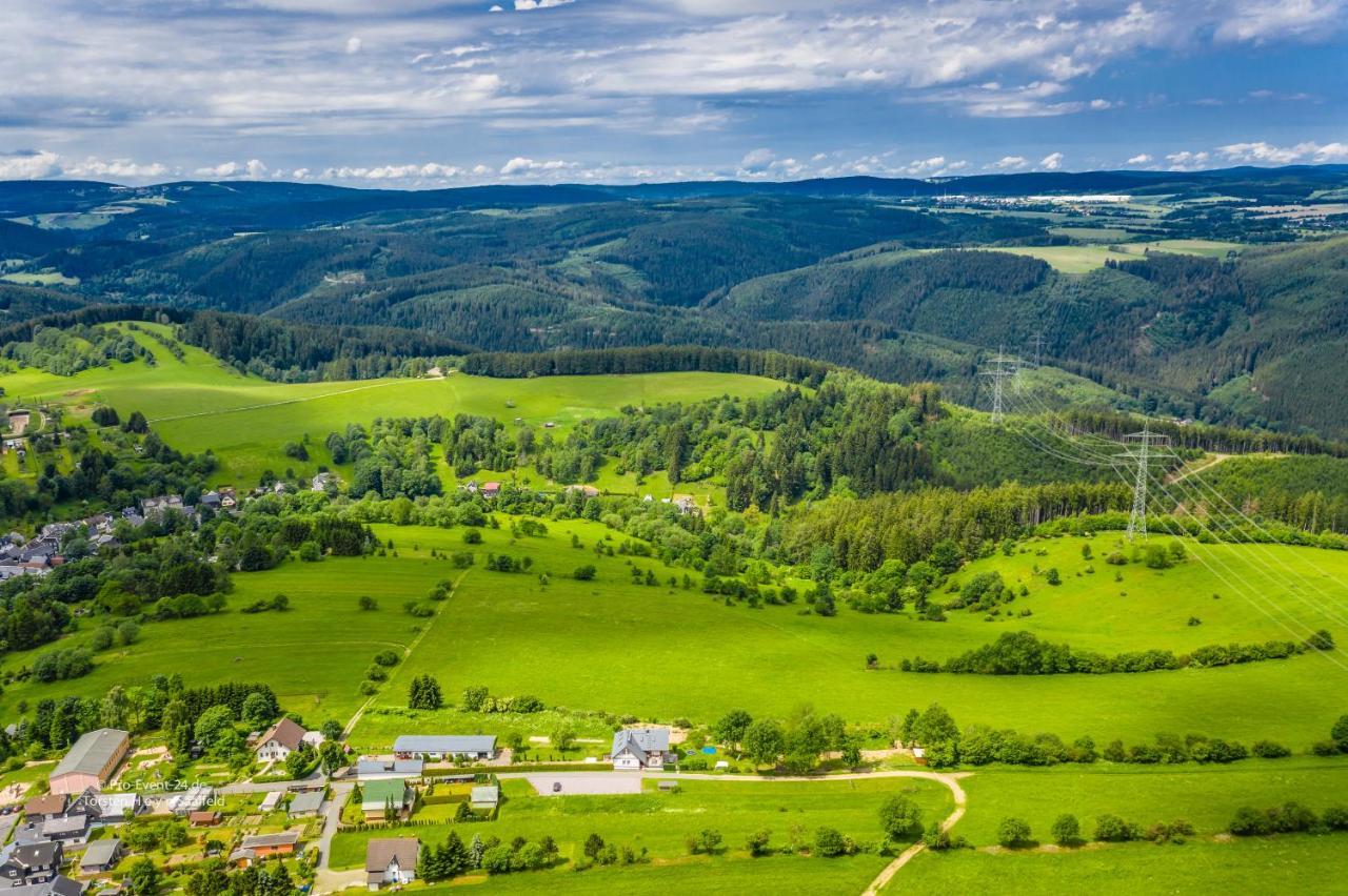 Ferienwohnung Fuchsbau Im Eg Des Ferienhauses Falkenhoehe Oberweißbach Εξωτερικό φωτογραφία